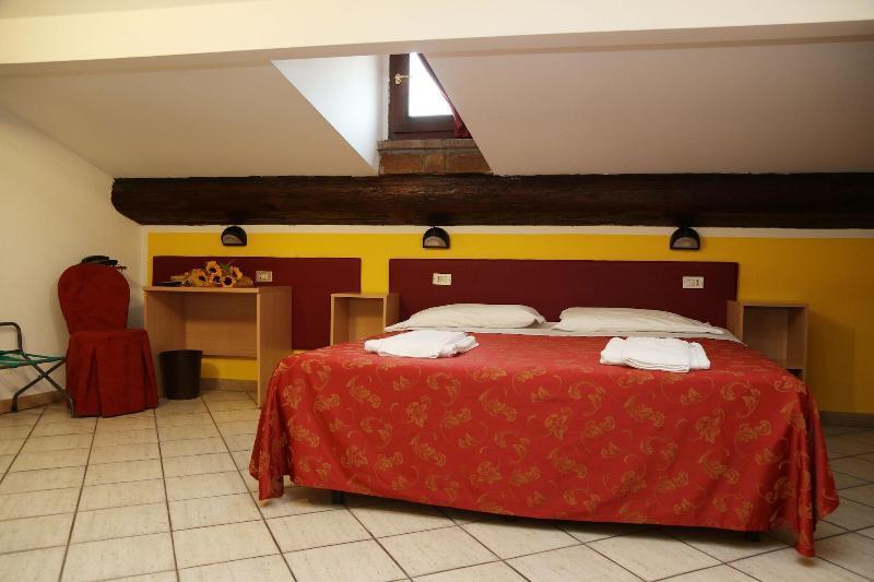 Mantegna Stazione Hotel