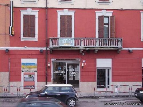 Hotel Mantegna Stazione 3*